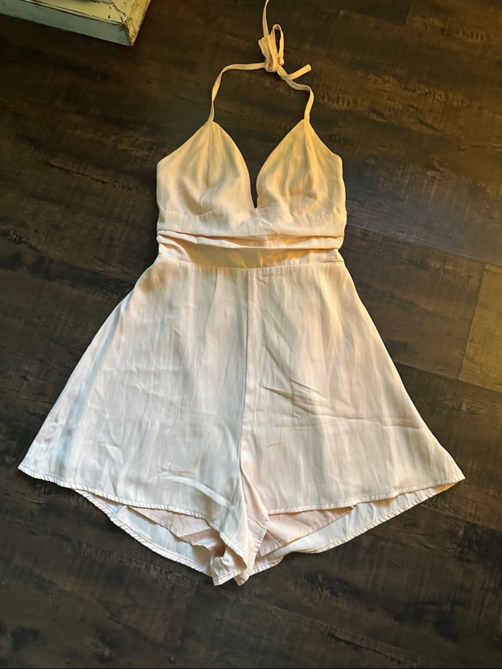 Le Lis Blush Peach Tie-Front Romper
